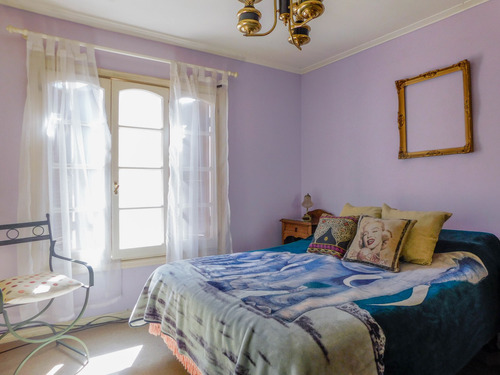 Imagen 7 de 12 de Venta-casa 3 Habitaciones Con Patio Y Cochera. Zona Centro. Tandil.