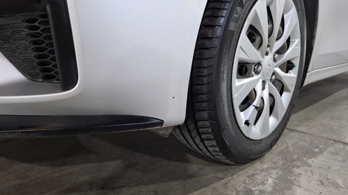 Kia Forte 2.0 L Ivt
