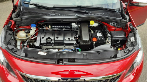 Imagen 8 de 10 de Peugeot 2008 Active