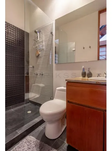 Apartamento En Arriendo En Chico Reservado. Cod A5973