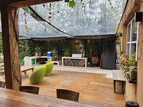 Casa En Roble Joven Tortugas Norte Lote Central,3 Dorm Y 1 Taller,excelente Jardin Y Pileta