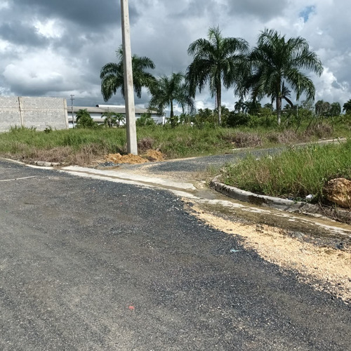 Imagen 5 de 10 de Se Vende Solar De 200 M2 / Residencial Colinas / Ubicado Al Norte De Villa Mella / Con Oferta / Descuentos / Bonos Y Mas