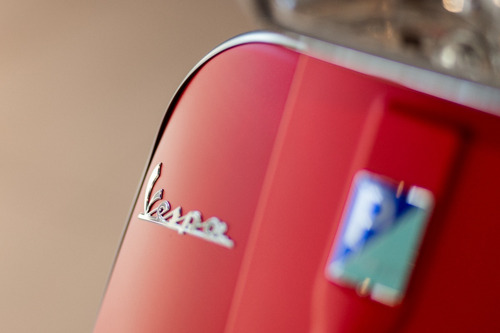 Imagen 16 de 17 de Scooter Piaggio Vespa Sxl 150 Roja Mate 0km Concesionario