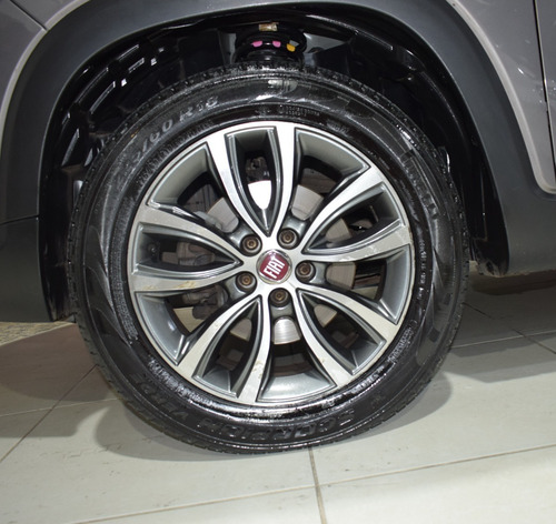 Imagem 13 de 15 de Fiat Toro 2.0 Volcano 16v Diesel 4p 4x4 Turbo Automático