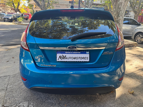 Ford Fiesta Kinetic 1.6 Titanium Powershift 120cv