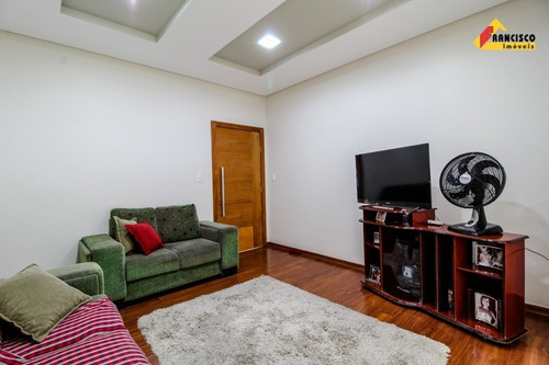 Imagem 2 de 22 de Casa À Venda, 3 Quartos, 1 Suíte, 2 Vagas, São Sebastião - Divinópolis/mg - 29942