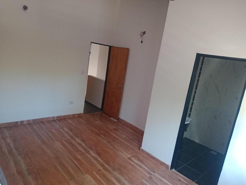 Departamento En Venta - 2 Dormitorios 3 Baños - Cochera - 187mts2 - Villa Udaondo