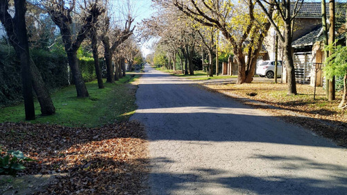 Imagen 3 de 13 de Venta De 4 Terrenos En Block En Hermosa Zona De City Bell