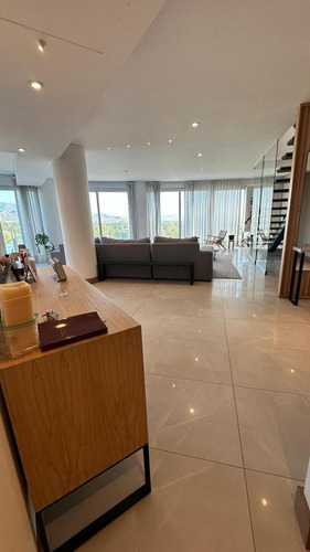 Cocucci Inmobiliaria Vende Excelente Penthouse En Grand Boulogne Residences