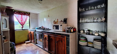Casa Familiar Espaciosa En San Bartolo Amanalco