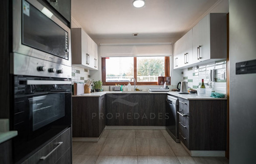 Casa En Arriendo, Viña Esmeralda Ii, Las Rastras.
