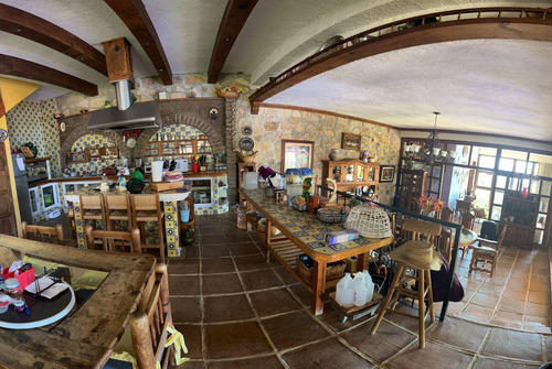 Casa En Tequesquitengo