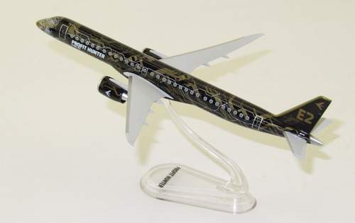 Avion Embraer E195 E2 Profit Hunter House Color Lupa 1:250 (Usado)