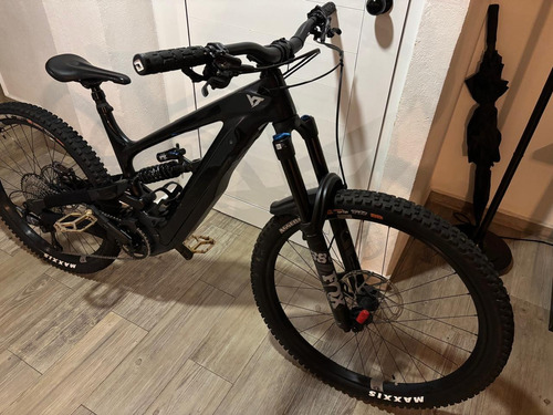 Bicicleta Eléctrica E Bike Yt Decoy Core 3 Mx 2024 Negro (Usado)