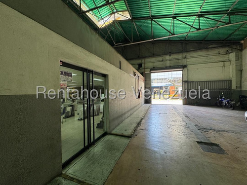 Galpón En Venta En Parroquia San Pedro Ng 25-16107 Yg