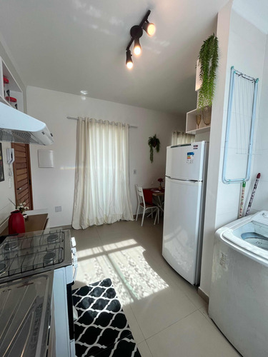 Apartamento Mobiliado 1 Dorm C/ Varanda 5 Min Metrô Itaquera