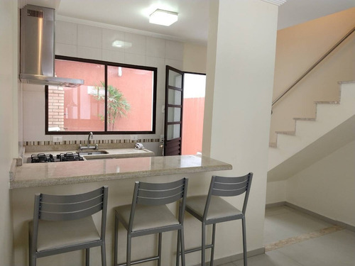 Imagem 5 de 15 de Linda Casa Em Condomínio Fechado De Muito Bom Gosto !!! - 97