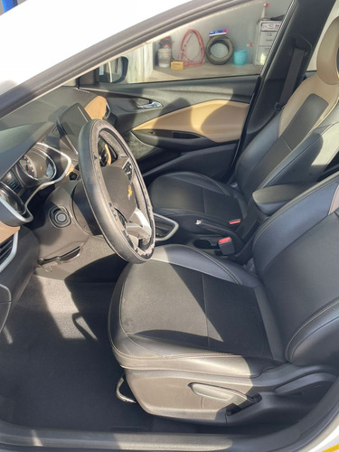 Chevrolet Onix 1.2 Premier At