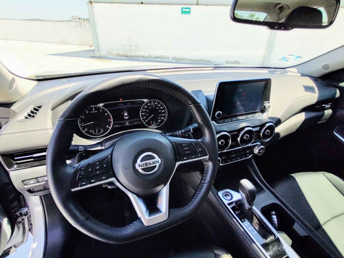 Imagen 14 de 15 de Nissan Sentra 2020 4p Exclusive Cvt