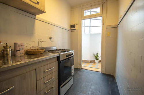 Venta . Ph . Sin Expensas . Palermo . 1 Piso Por Escalera