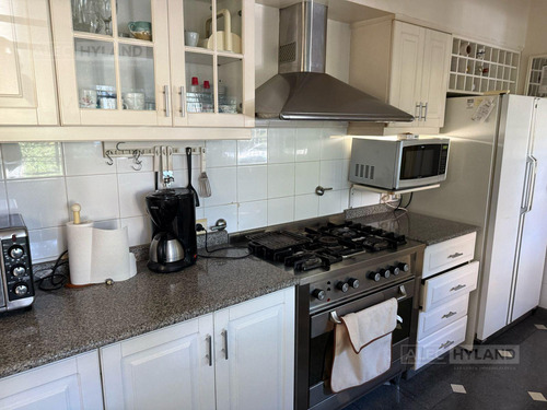 Casa En Alquiler De 1 Planta En Martínez