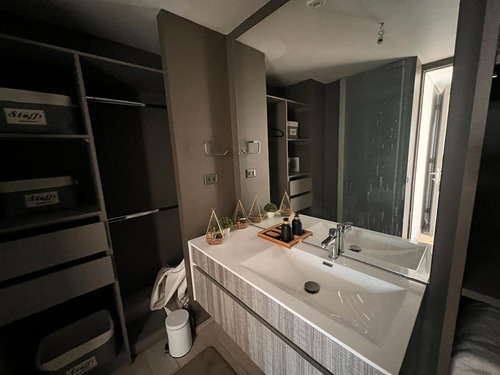 Departamento En Venta De 2 Dorm. En Ñuñoa