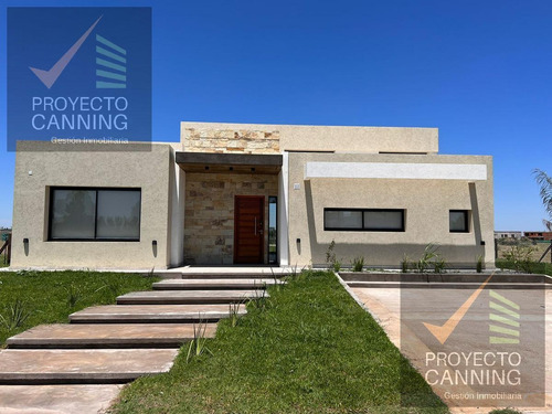 Imagen 2 de 30 de Casa En Venta En Canning Barrio San Lucas Fondo A La Laguna