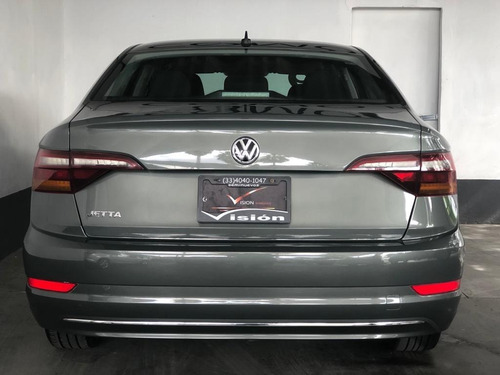 Imagen 5 de 14 de Volkswagen Jetta Comfortline 2019