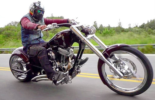 Harley Davidson 883 Custom