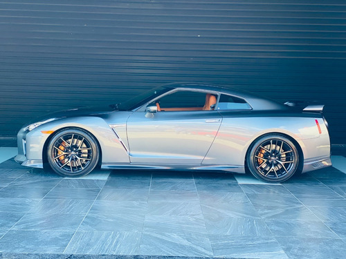 Imagen 7 de 14 de Nissan Gt-r Godzilla Año:2018