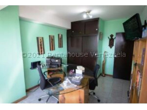 Imagen 8 de 16 de #22-12074 Bello Y Amplio Penthouse En El Marques