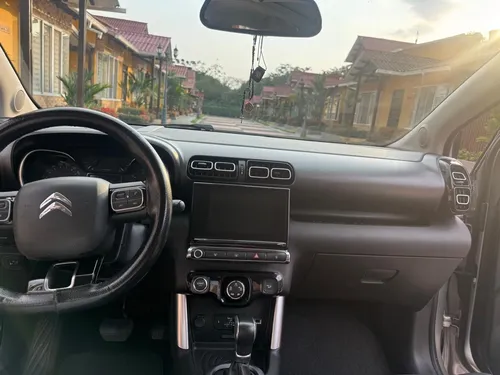 Citroën C3 Aircross 1.2 Aircross Shine