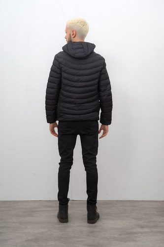 Campera Uniqlo De Hombre, Con Bolsillos Y Capucha Ajustada