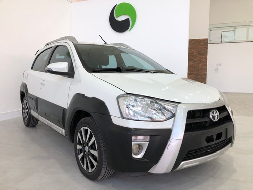 Toyota Etios Cross 1.5 16v