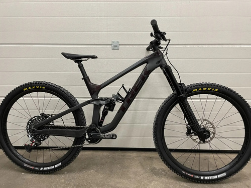 Nuevo 2021 Trek Slash 9.9 X01