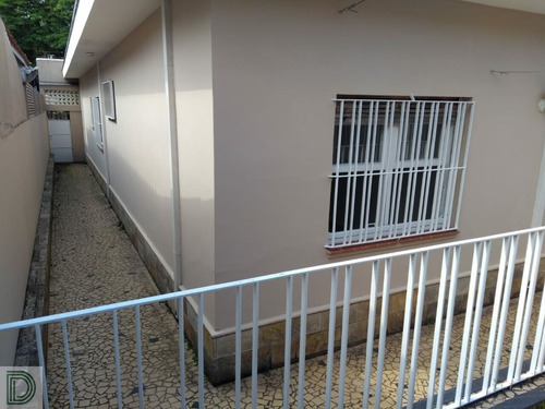 Imagem 11 de 15 de Casa Térrea Isolada E Espaçosa Com Edícula - Di30064
