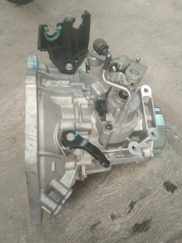 Caja De Velocidades Standar Para Chevrolet Onix 1.3l. 2023 (Usado)