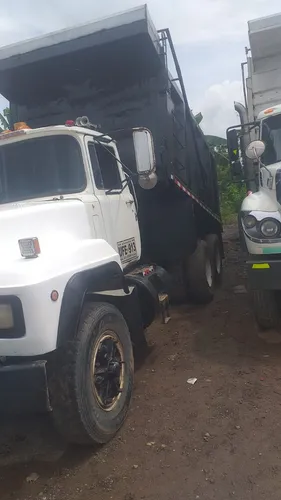 Mack Enfermera