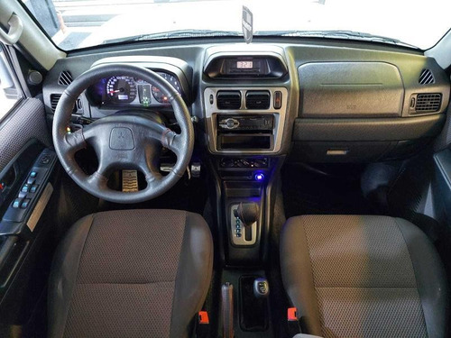 Imagem 7 de 14 de Mitsubishi Pajero Tr4 2.0 4x4 16v 140cv Flex 4p Automático 2
