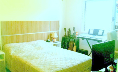 Casa De 3 Dormitórios - 4474