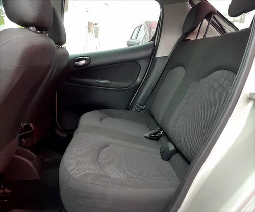 Imagem 3 de 10 de Peugeot 207 1.4 Xr Sport 8v
