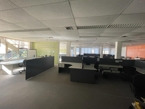 Venta Edificio Comercial En Block, Florida / Vte. López