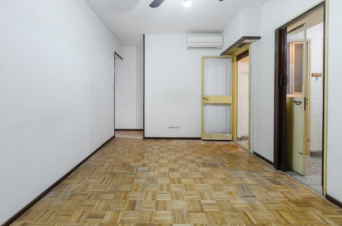 Imagen 17 de 22 de Departamento 3 Amb Venta Caballito - Balcón Frente