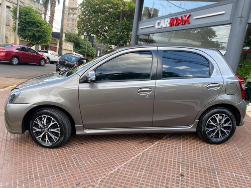 Toyota Etios 1.5 5p Xls 6mt L18 2019