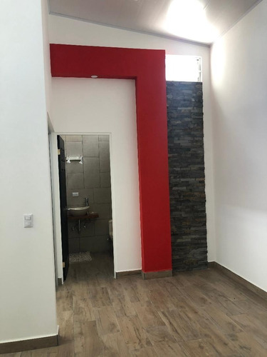 Imagen 7 de 9 de Apartamento Semi Amueblado Cerca Del Mall Paseo Las Flores