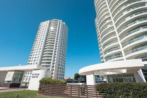 Imagen 2 de 28 de Hermoso Apartamento Para Alquilar En Edificio Ocean Drive I