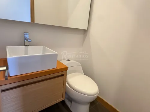 Apartamento En Arriendo En Castropol. Cod A775999