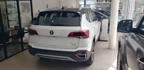 Imagen 2 de 18 de Volkswagen Taos High Bitono 3
