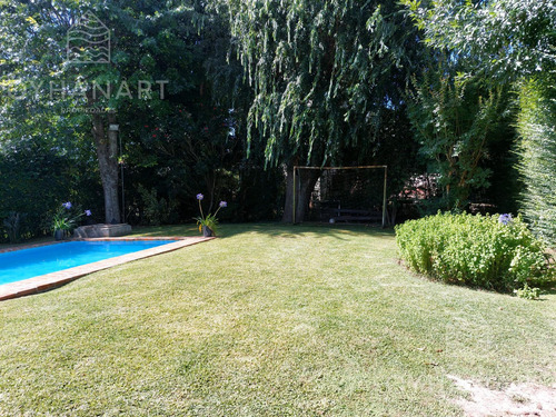 Casa En Náutico Escobar Country Club Con Pileta