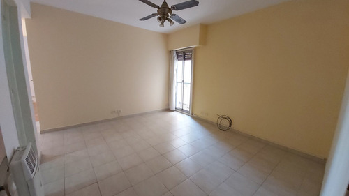 Venta Departamento 3 Ambientes Flores Lavadero